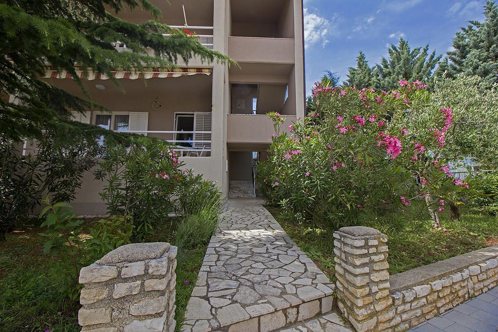 Lemechi Casa Belfior Apartments Rabac Exterior foto