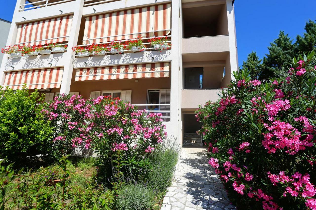 Lemechi Casa Belfior Apartments Rabac Exterior foto